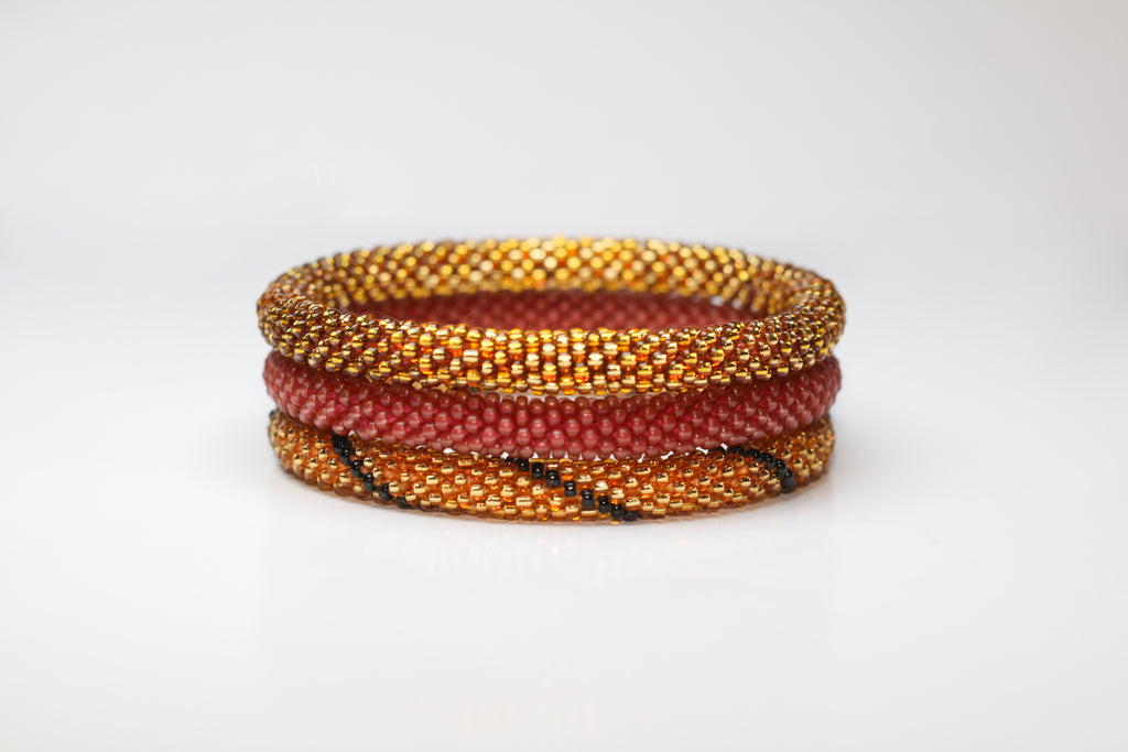 ROLL-ON PERLEARMBÅND FRA NEPAL - Guld