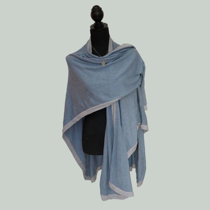 Slå-om-sjal (wrap-shawl) - med cashmere - isblå