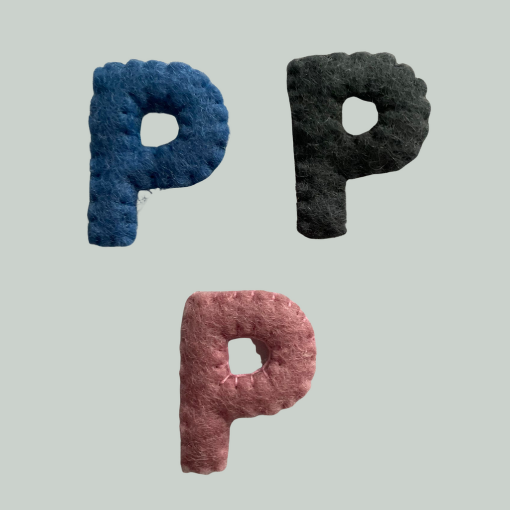 BOGSTAVER - FILT - ALFABET LØSE BOGSTAVER I LYSERØD