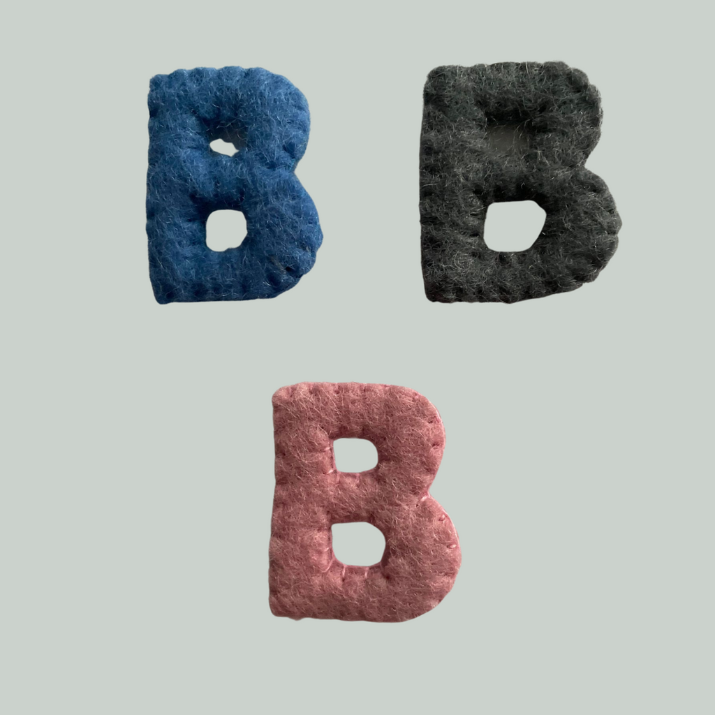 BOGSTAVER - FILT - ALFABET LØSE BOGSTAVER I LYSERØD