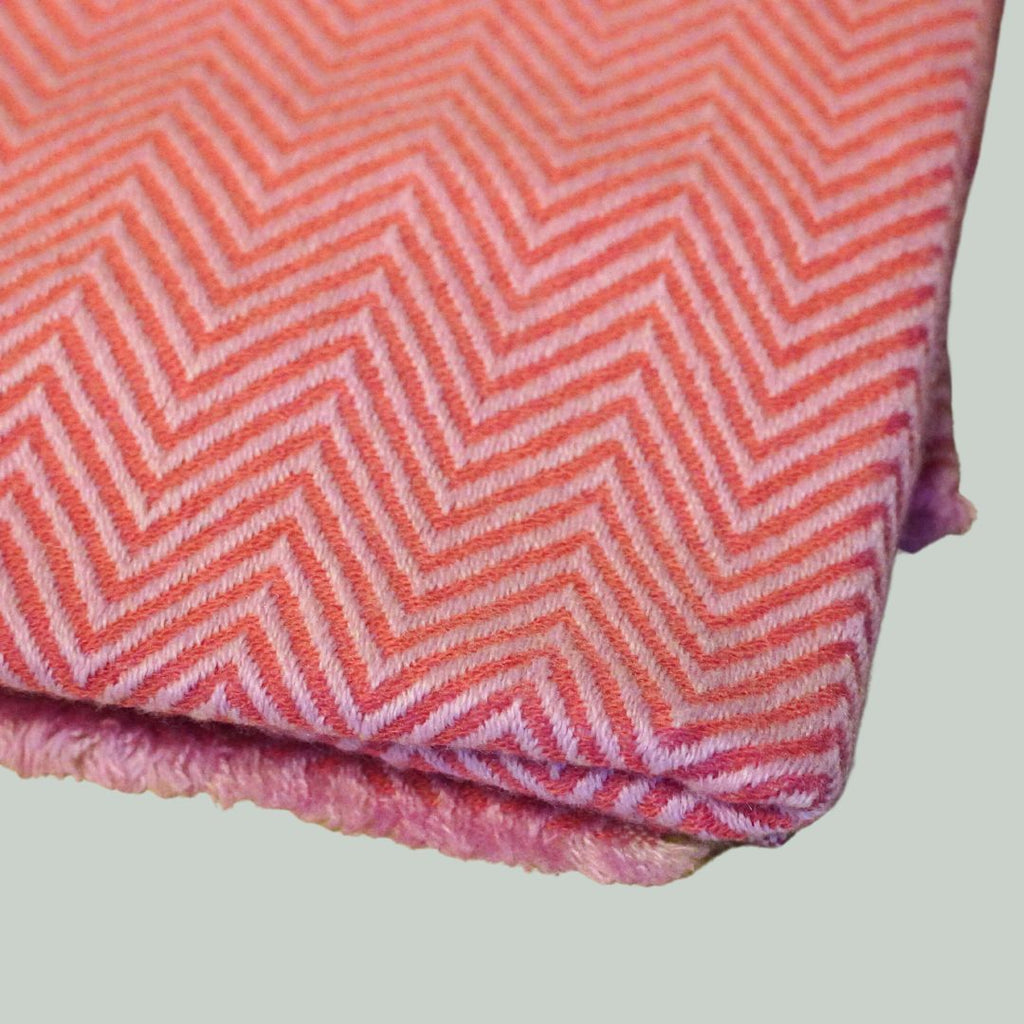 TØRKLÆDE - MED CASHMERE - Pink og lyserød - SILDEBENSMØNSTER